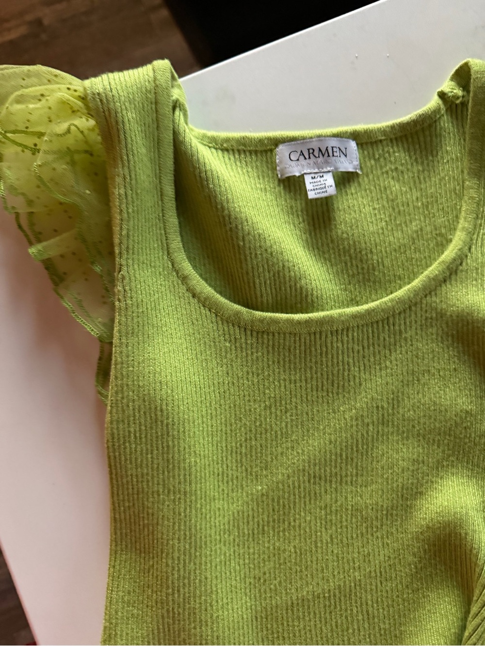 Carmen Marc Valvo Green Ruffle Sleeve Tank Top - Picture 3 of 4